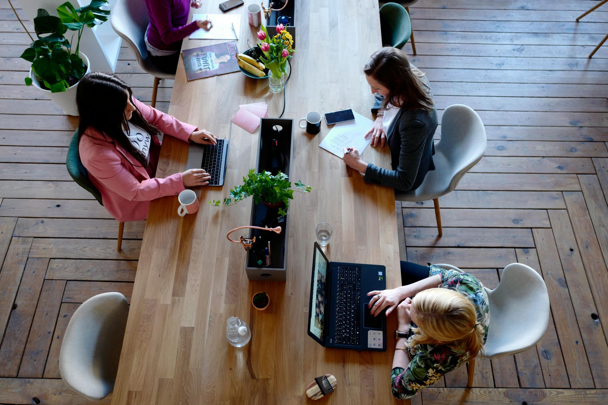 Co-working environments in hotels