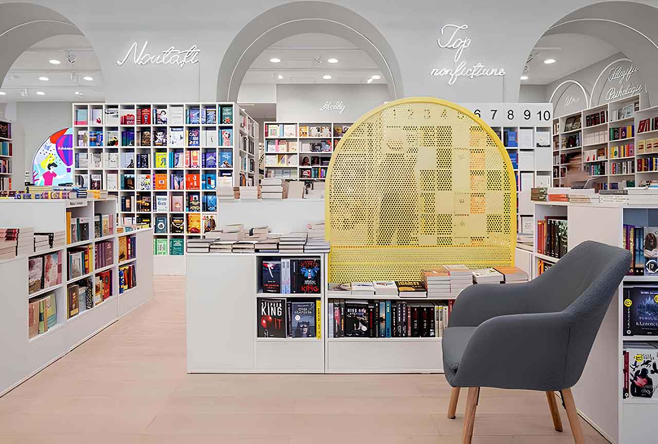 Retail Space Furniture: Bridging Hospitality Design with Commercial Retail